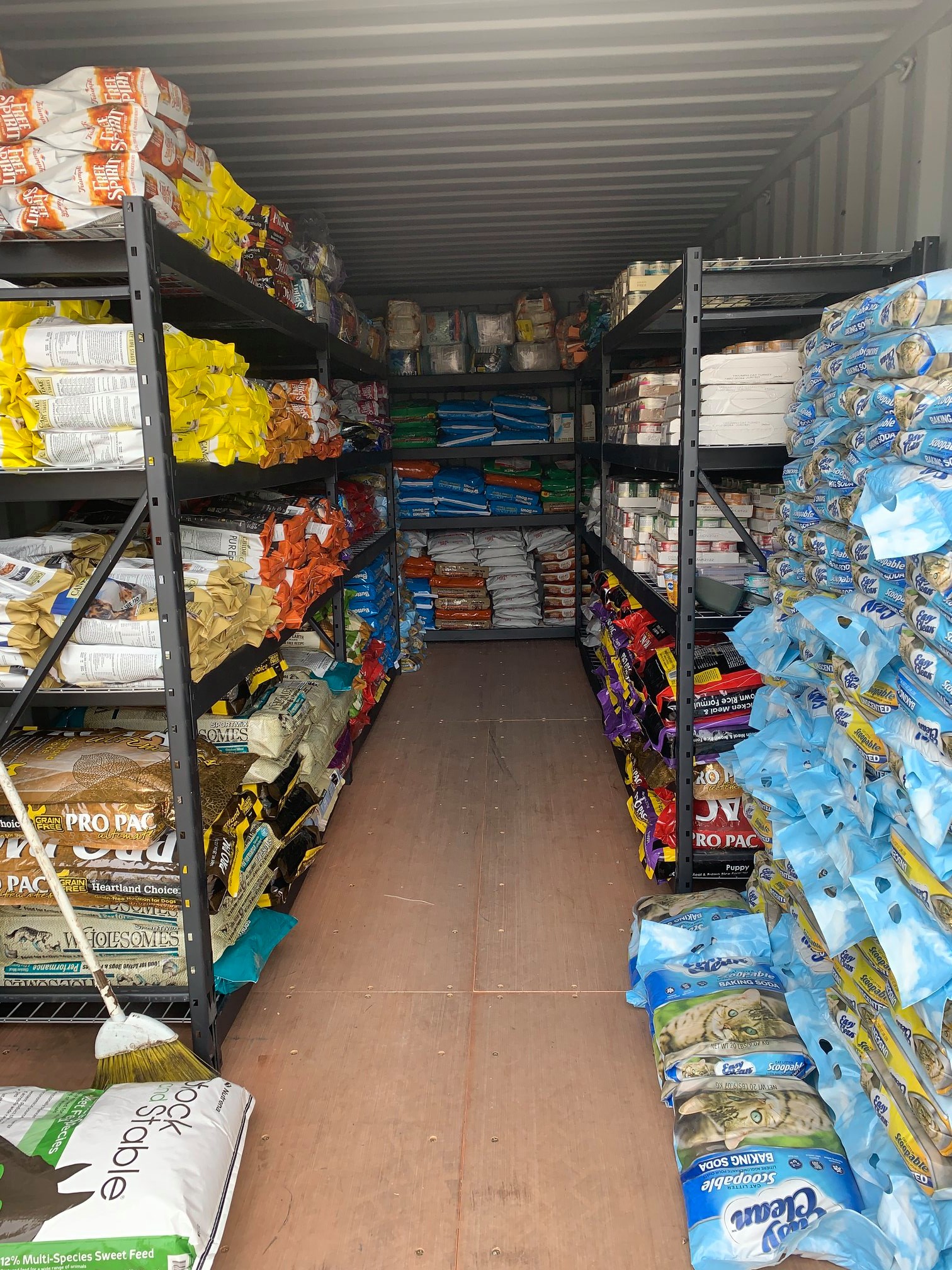 pet pantry 2